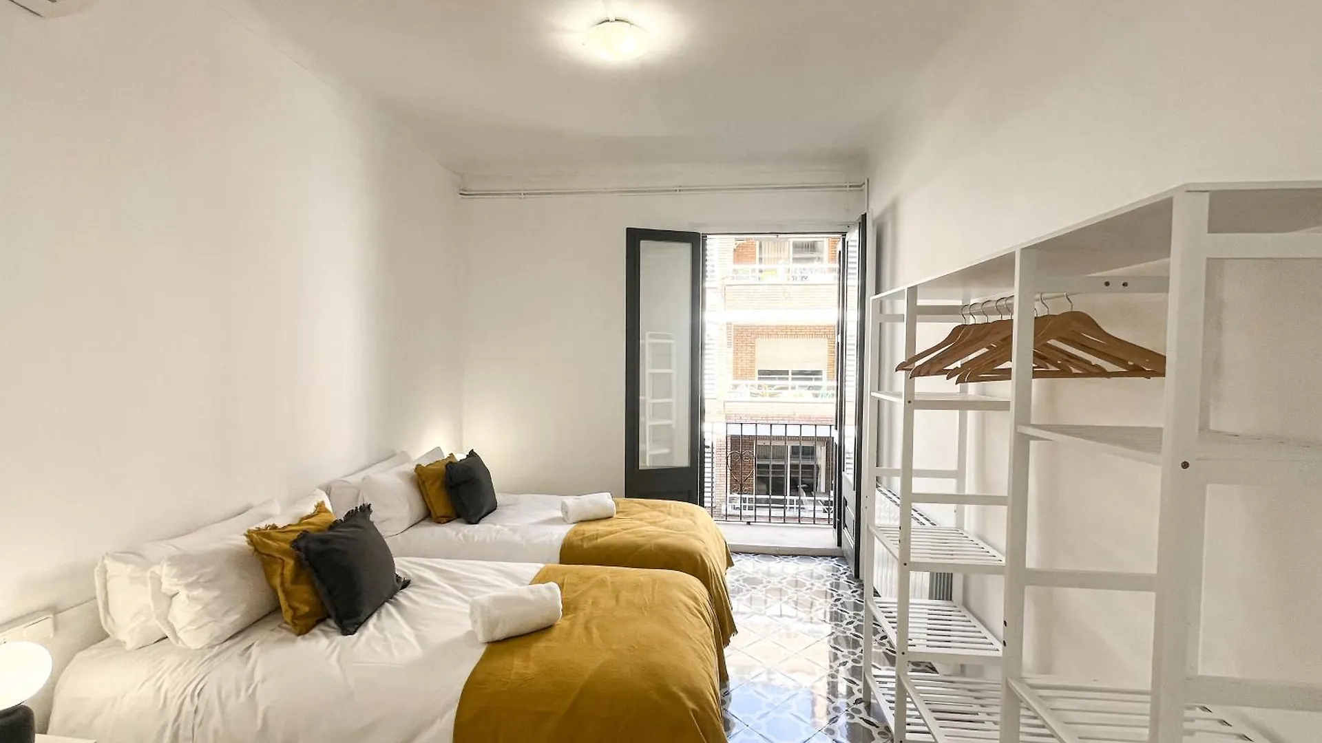 Cycle Haven Apt In Girona Center 스페인